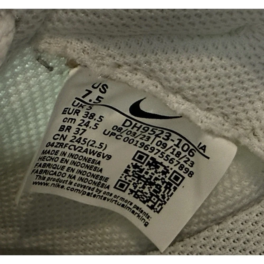 Nike Waffle Debut WMNS‎ Summit White / Smokey Mauve Women's Size 7.5